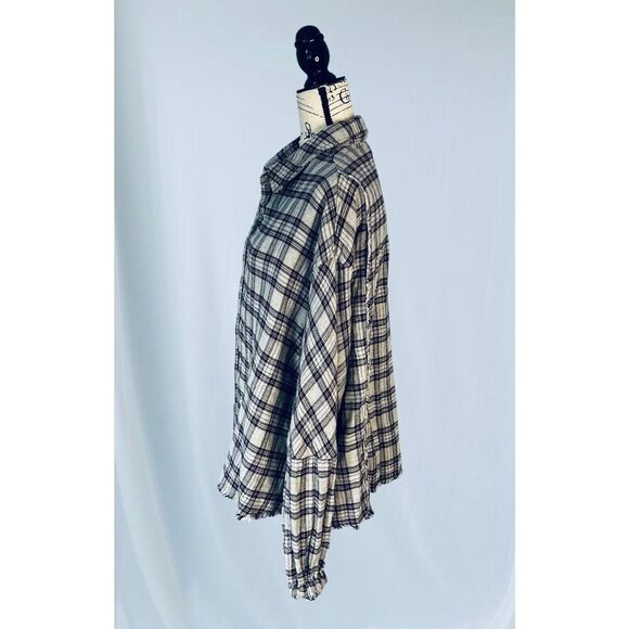 Gilded Intent Women’s L Frayed Flannel Shirt Plaid black, gray, burgundy NWT - Picture 7 of 13